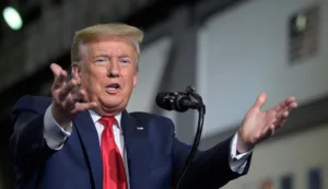Trump Slams Fed Chief Powell for Rate Cut Delays