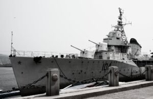 US Launches 9th Night of Iran Strikes as Conflict Intensifies