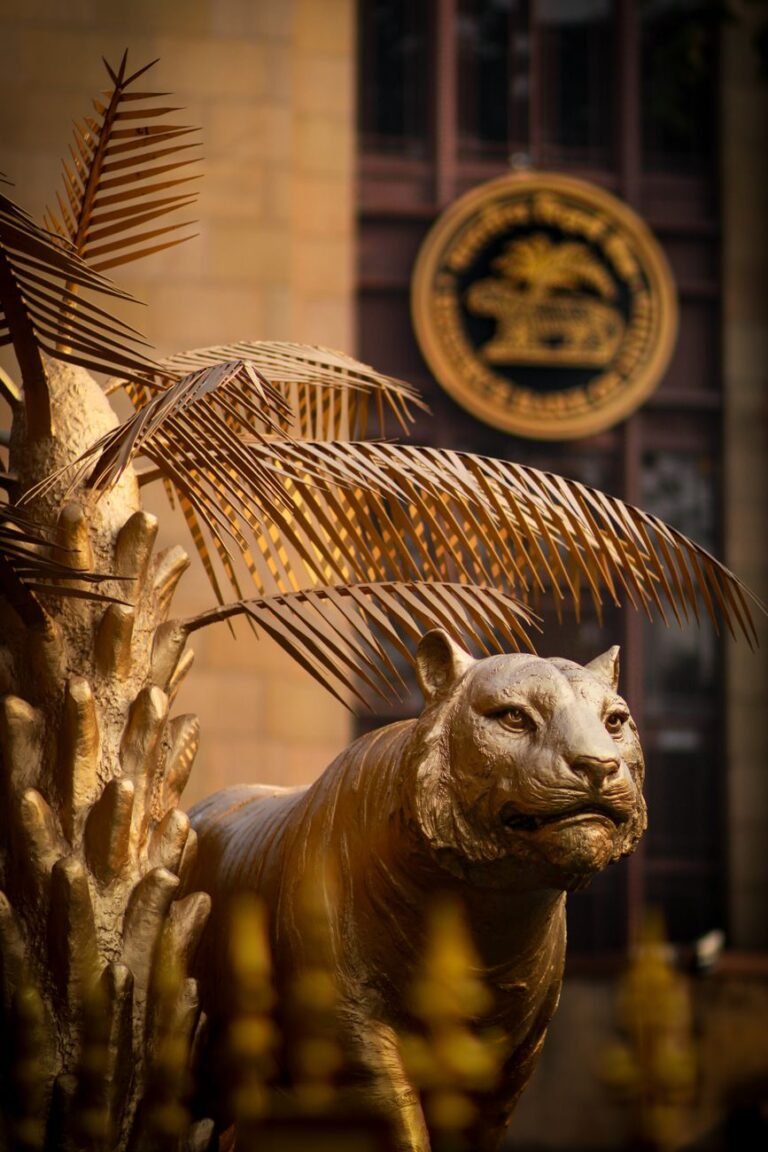 RBI: India’s Forex Reserves Increase by $964 Million in a Week